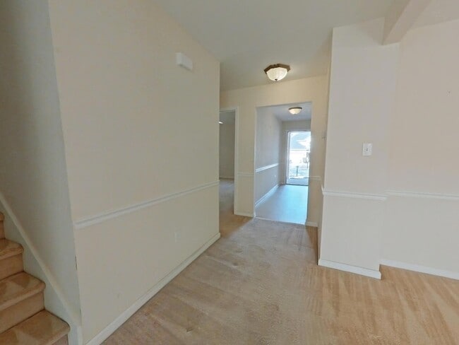 Building Photo - 113 Dozier Dr