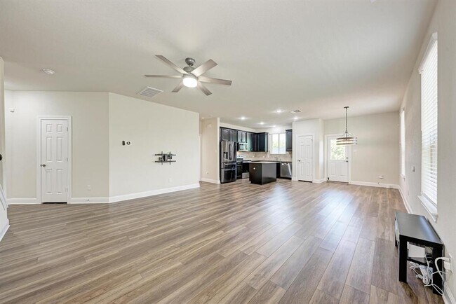 Building Photo - 120 Snowy Plover Ln