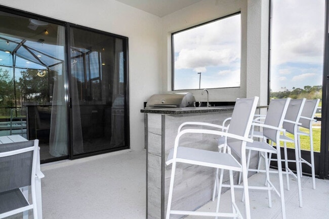 Building Photo - 6163 High Seas Dr