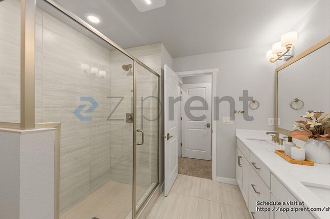 Building Photo - 12124 NE 194th Ct