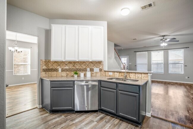 Building Photo - 14911 Calico Heights Ln