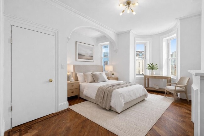 Building Photo - 701 Bergen Ave