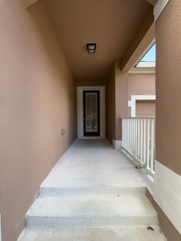 Building Photo - 9672 Piccadilly Sky Way