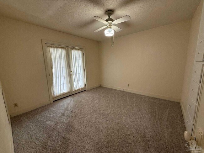 Building Photo - 3801 N 12th Ave