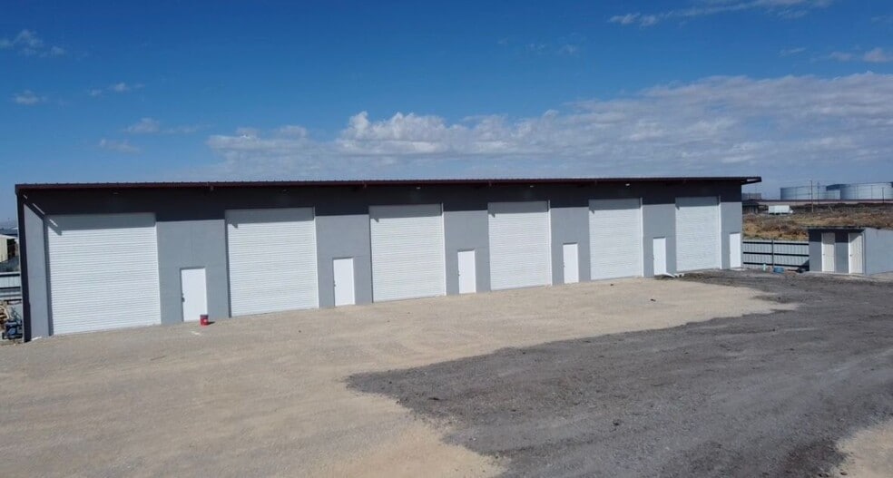 Building Photo - 13710 Laura Ln