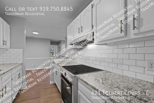 Building Photo - 421 Tolbert Ct