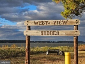 Building Photo - 82 Basin Rd