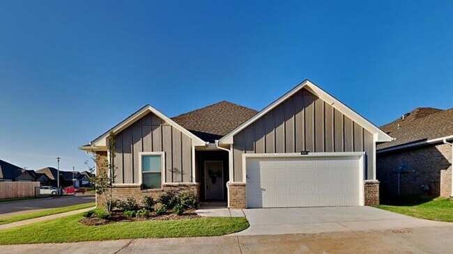 Building Photo - LUXURY 3 bedroom 2 bathroom cottage in 55+ community in Warr Acres, OK (LEASING SPECIAL)