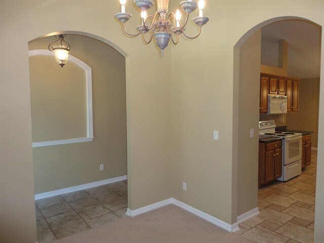 Building Photo - 12816 Valley Ridge Road