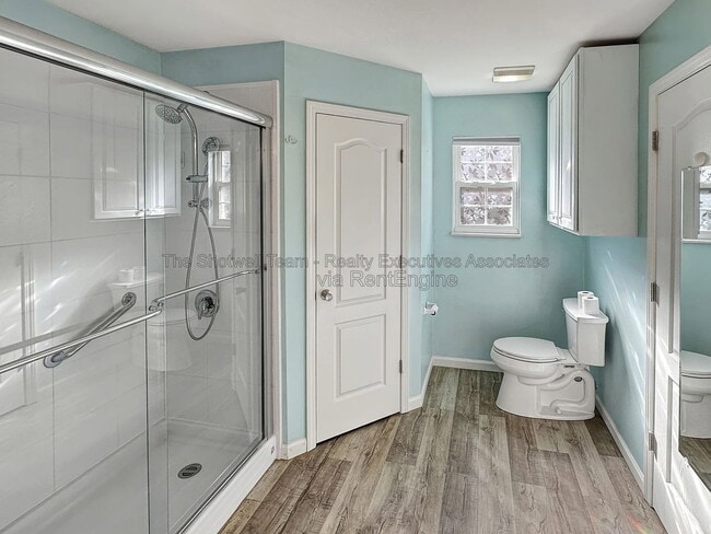 Building Photo - 4130 Oakstone Ln