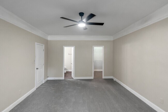 Building Photo - Beautiful 4 Bedrooms + Bonus Room on Nearly 1 Acre in Stockbridge! ?