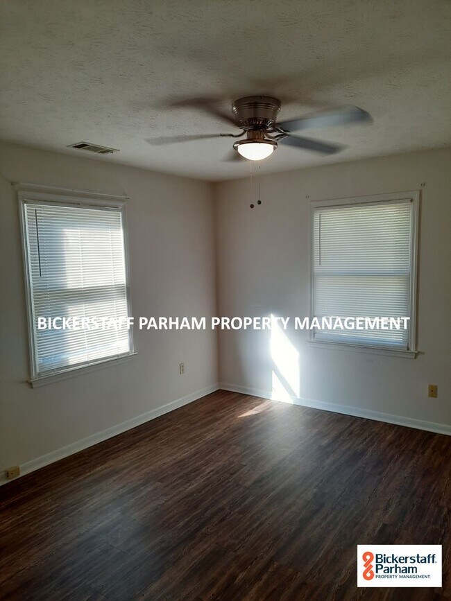 Building Photo - Home is Where the Amenities Are. Located O...