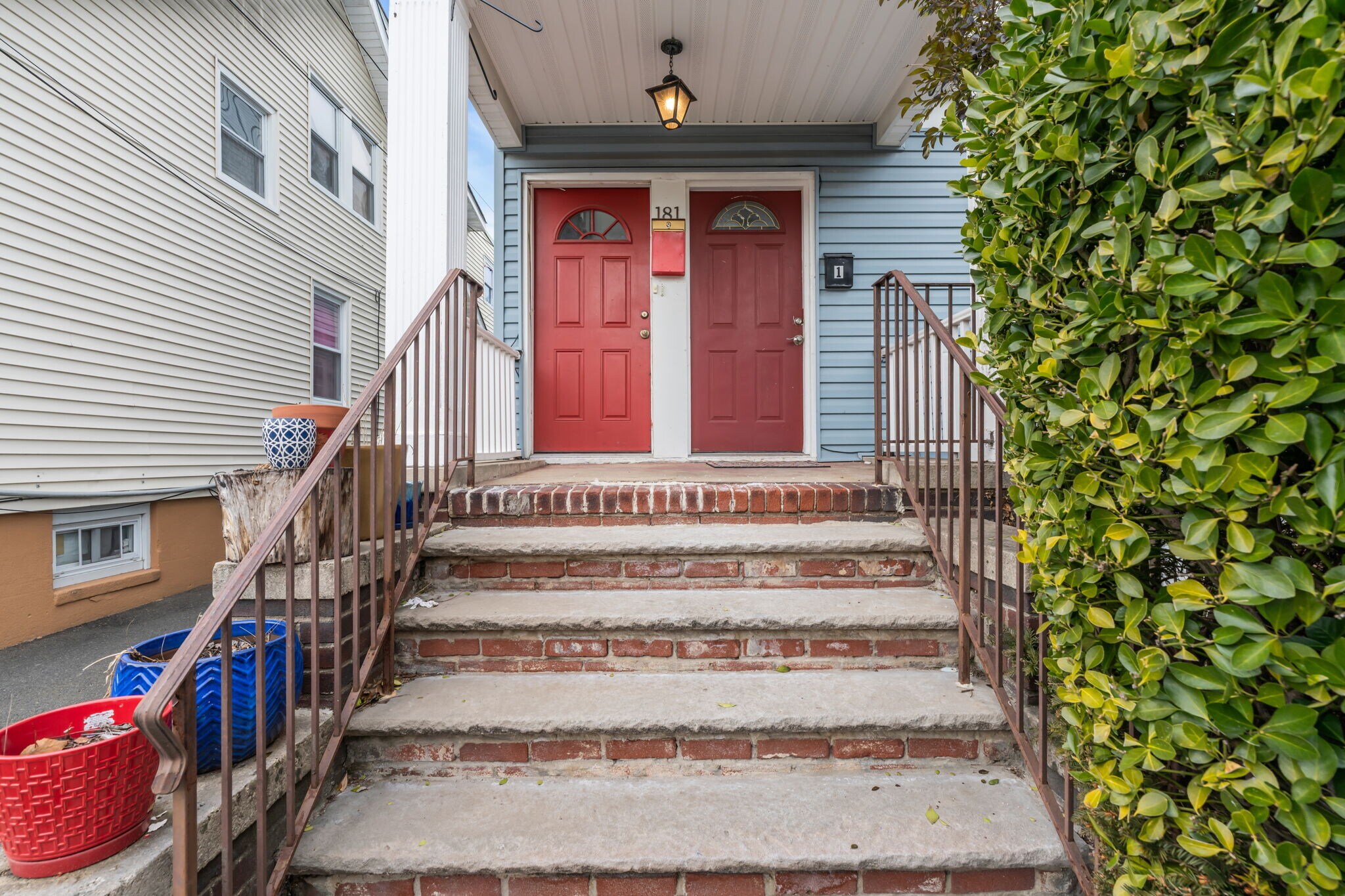 Building Photo - 181 Jacoby Street