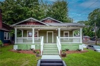Building Photo - 875 Oakhill Ave SW