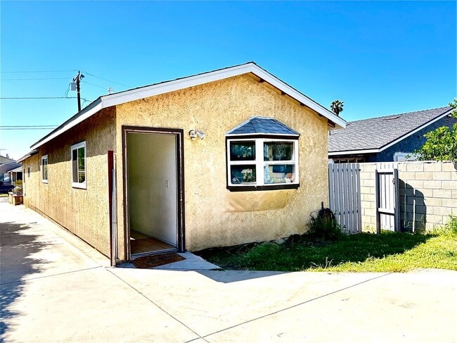 Building Photo - 11369 Aster St