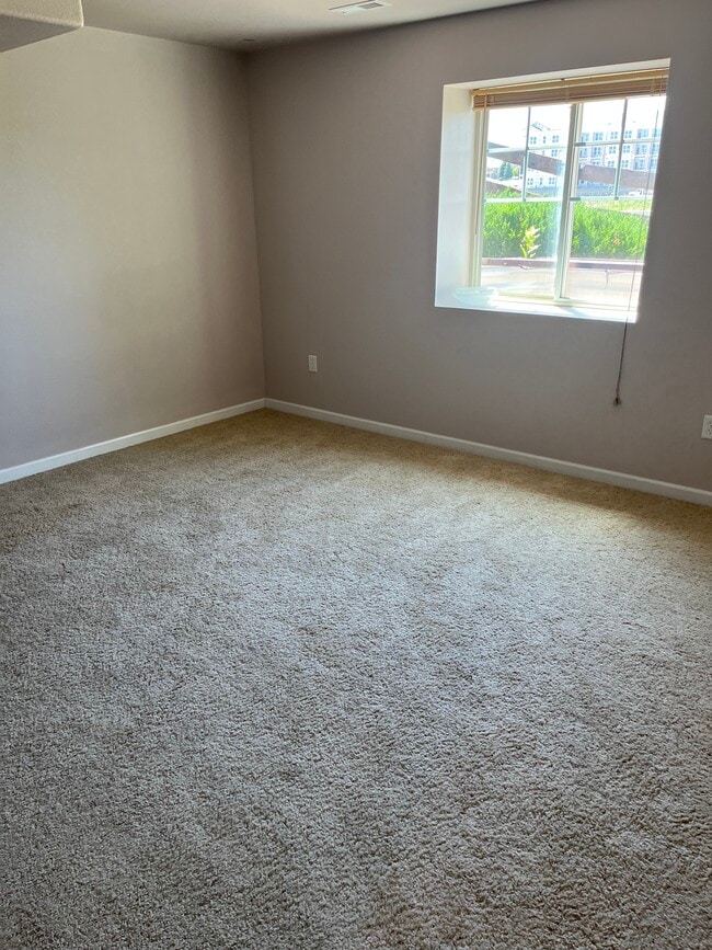 Building Photo - 7609 S Quatar Way