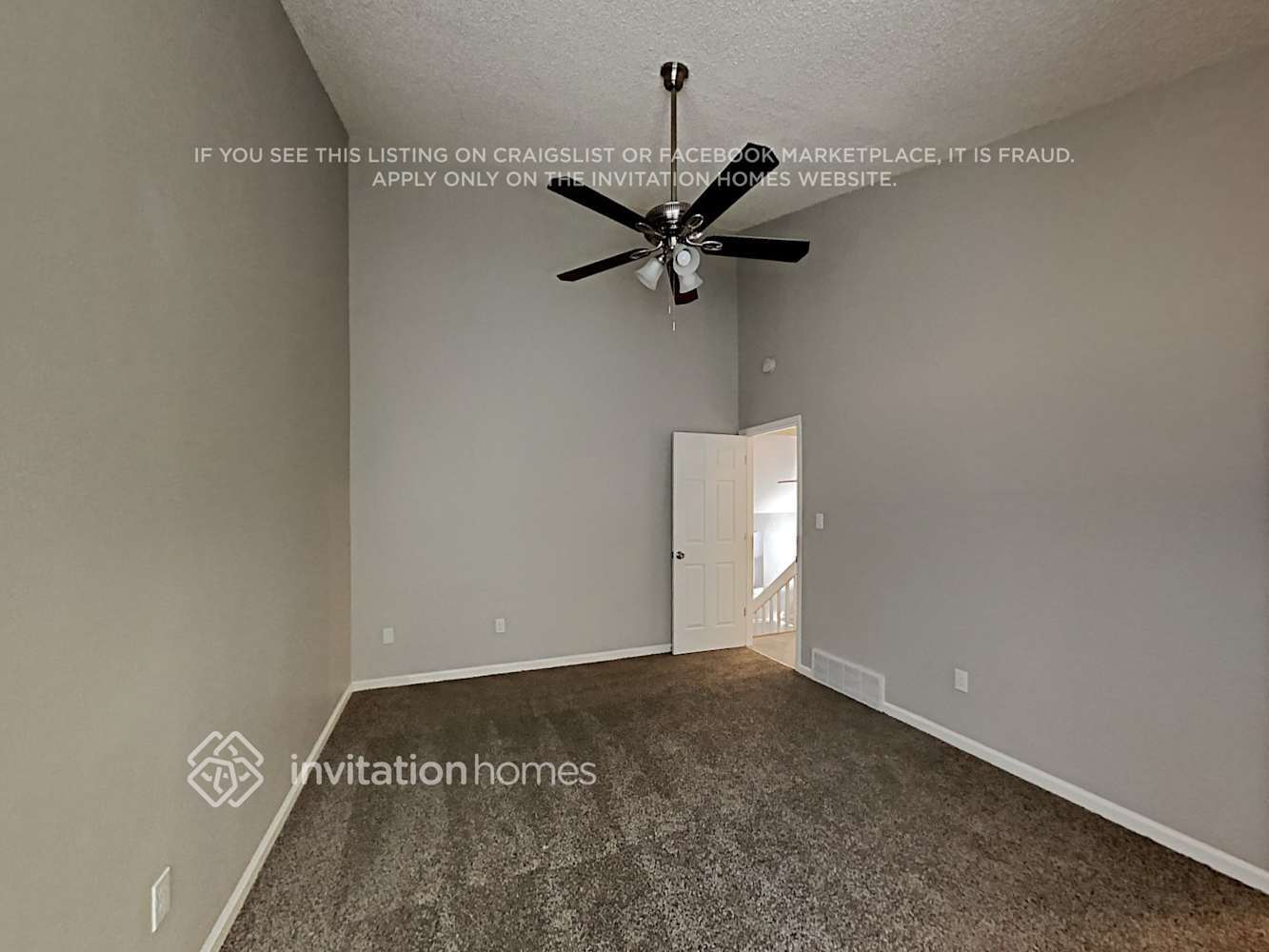 Building Photo - 2885 Mirage Dr