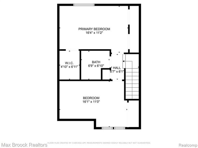 Building Photo - 1823 Torquay Ave