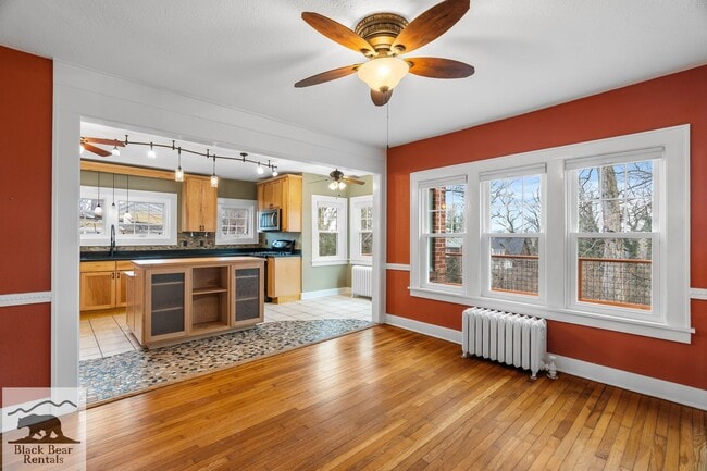 Building Photo - Asheville - Historic Charm Meets Modern Living!