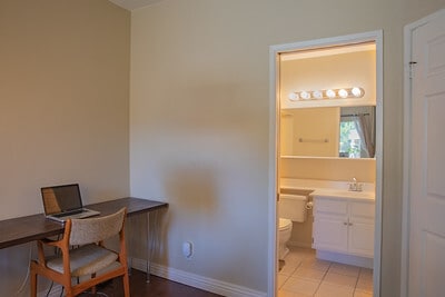 Building Photo - 25054 El Carrizo