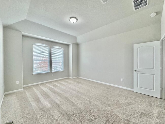 Building Photo - 113 Homily Dr