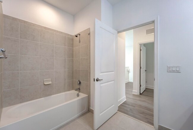 Building Photo - 9075 Kingsmoor Wy