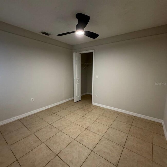Building Photo - 535 Rollins Dr