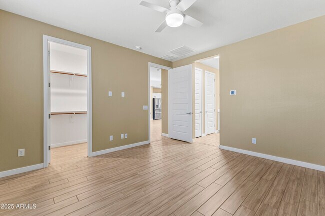 Building Photo - 2603 S Barks Canyon Trail
