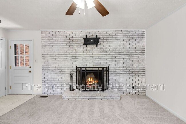 Building Photo - 5969 Tamworth Ct