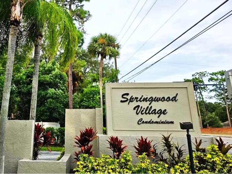 Building Photo - 115 Springwood Cir