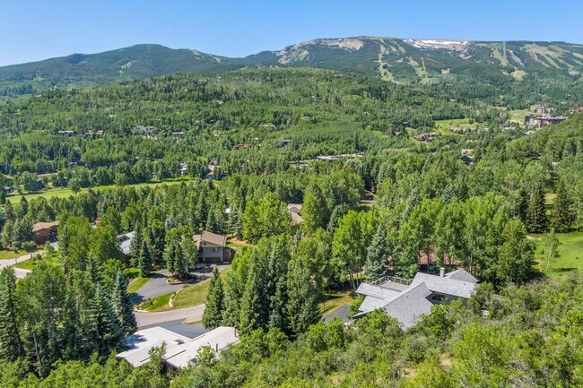 Building Photo - 15 Terrace Dr