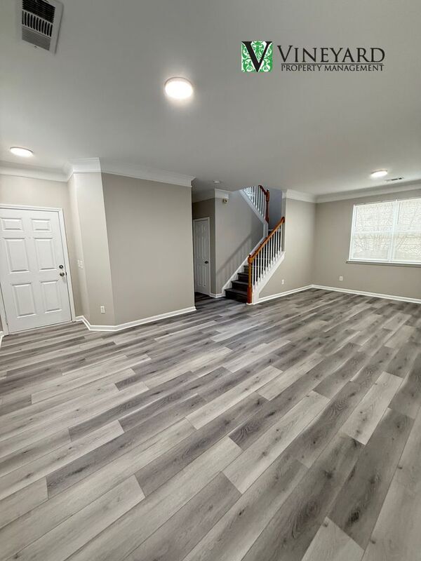 Building Photo - 116 Silver Bow Ln