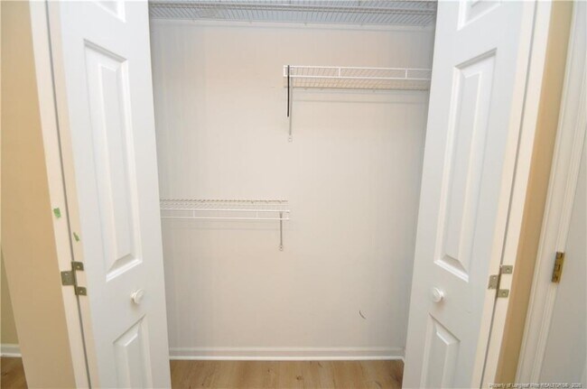 Building Photo - 1004 Oak Lake Ct