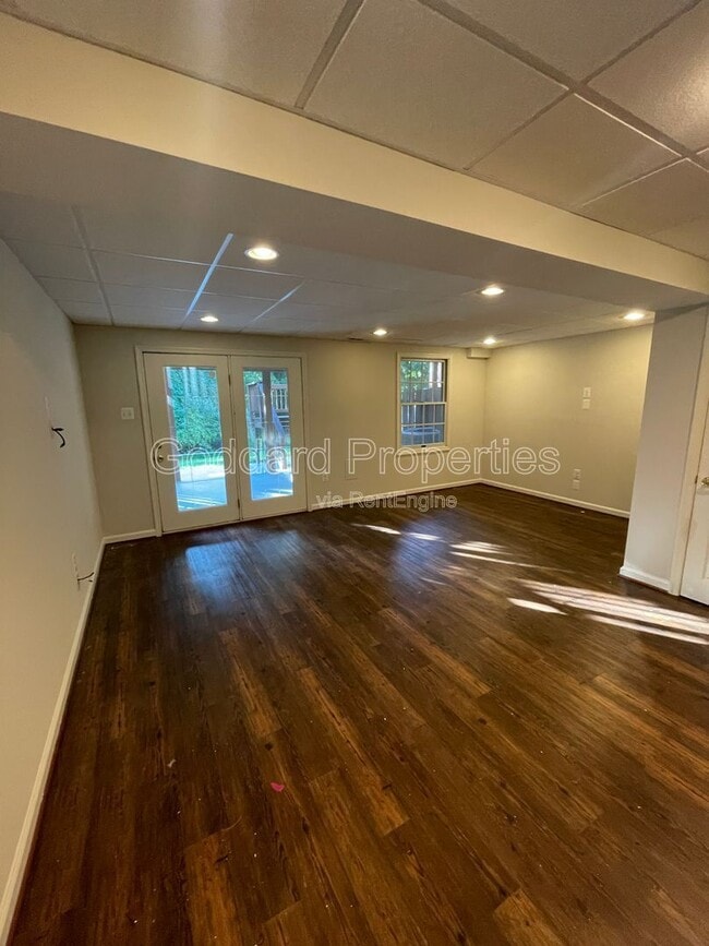 Building Photo - 18 Corriedale Ct