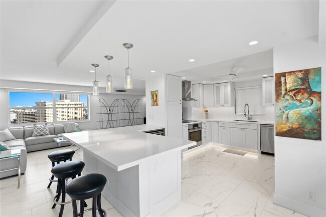 Building Photo - 121 Golden Isles Dr