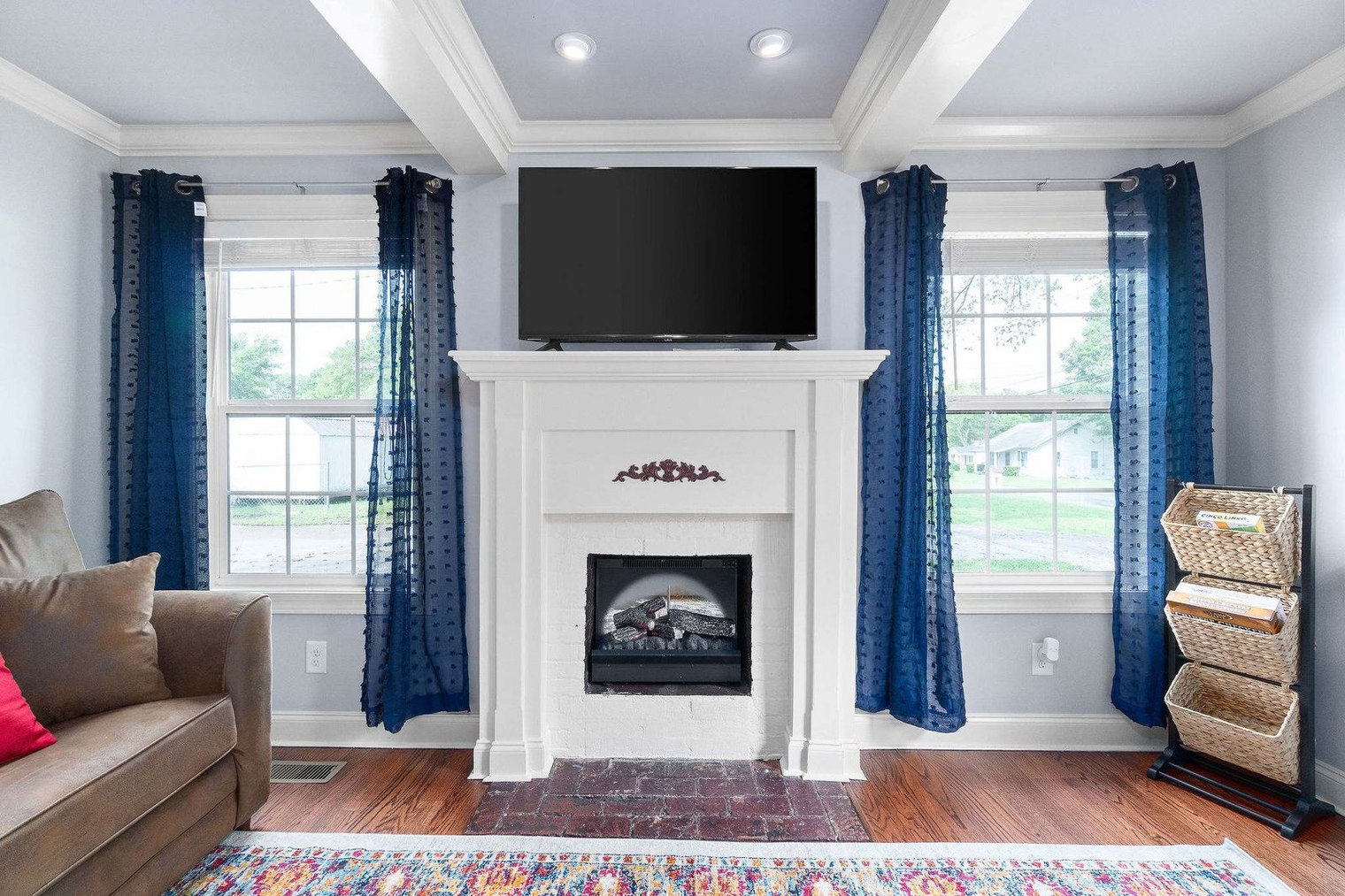 Building Photo - 206 E Street-SI ID1367386P