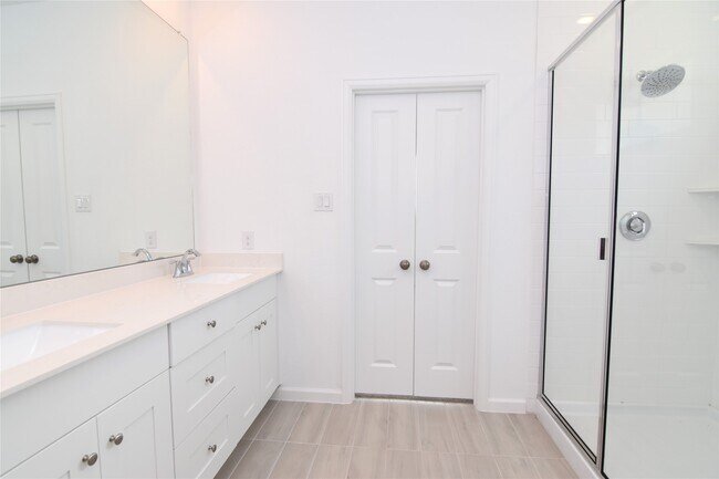 Building Photo - 30375 Centipede Grv Ln