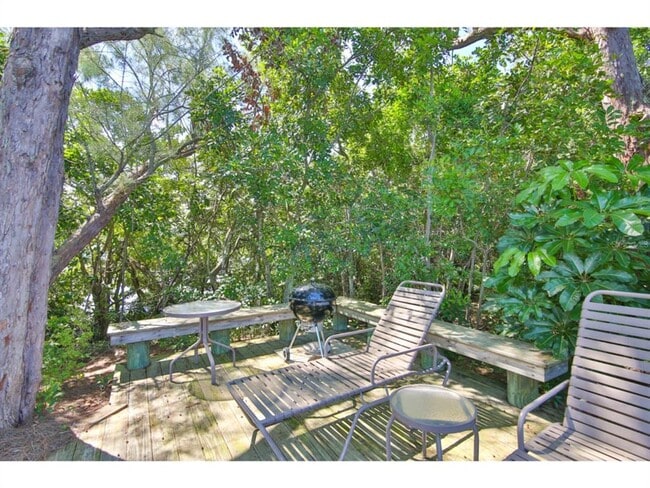 Building Photo - 3440 Gulf of Mexico Dr