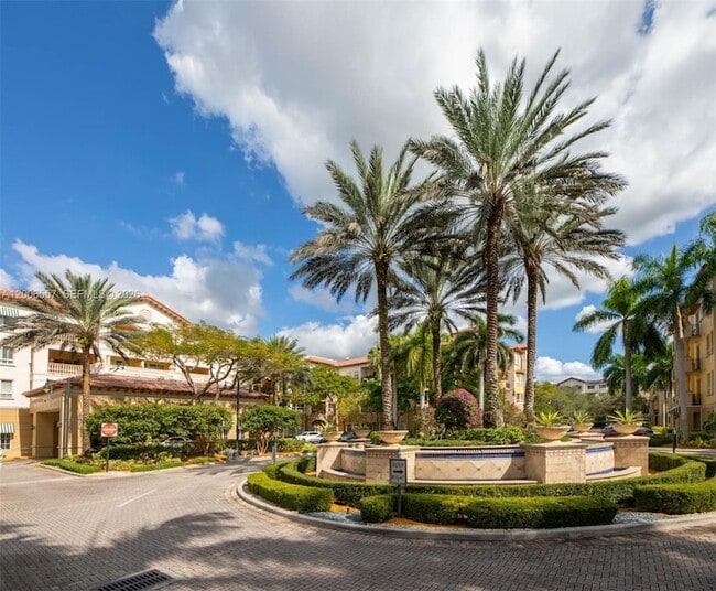 Building Photo - 16101 Emerald Estates Dr