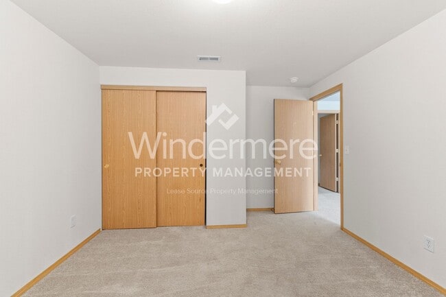 Building Photo - Welcome to your new home in Airway Heights...