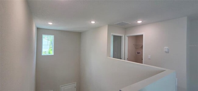 Building Photo - 36645 Sagemoor Dr