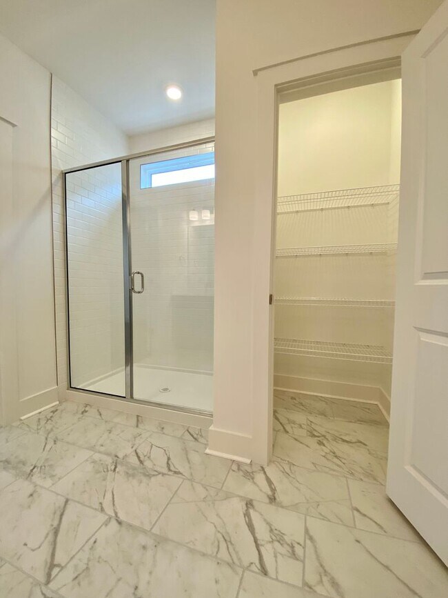 Building Photo - Brand-New Home for Lease in Desirable Spri...