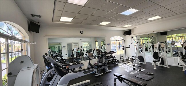 Building Photo - 7360 NW 114th Ave