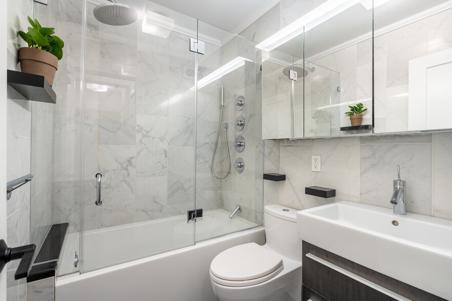 Bathroom - 135 E 54th St