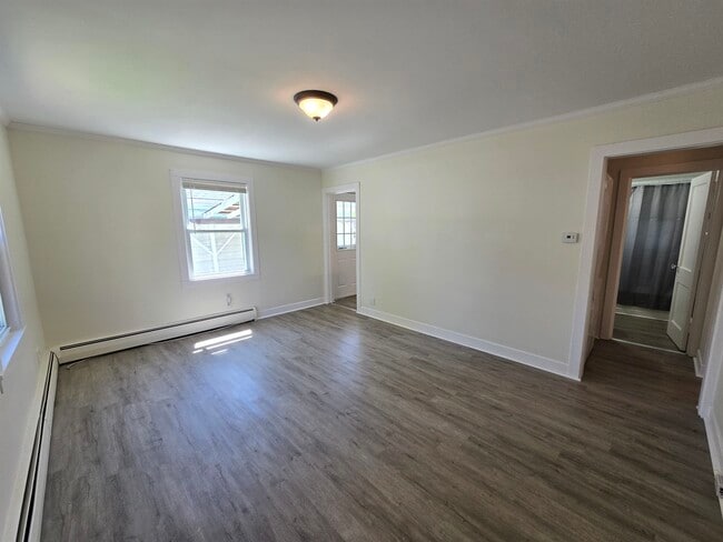 Building Photo - 30 Halstead St