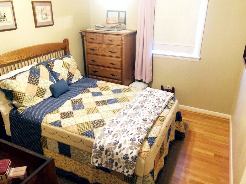 Building Photo - 8507 Woodside Ct