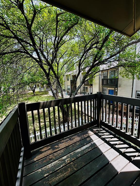Building Photo - 1818 River Crossing Cir