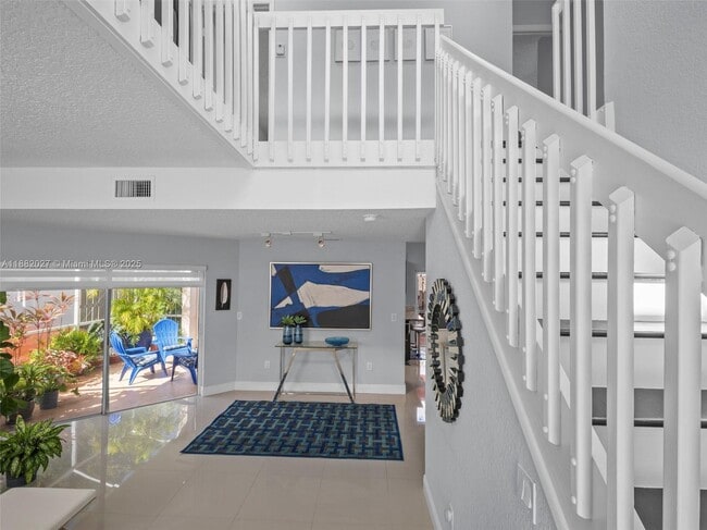 Building Photo - 9908 SW 117th Pl