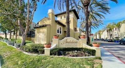 Building Photo - ***Welcome to Comfortable Luxury in Andalu...