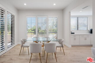 Building Photo - 1880 Veteran Ave